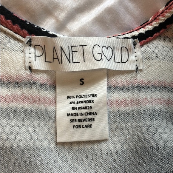 adorable short sleeve dress! - Picture 2 of 3